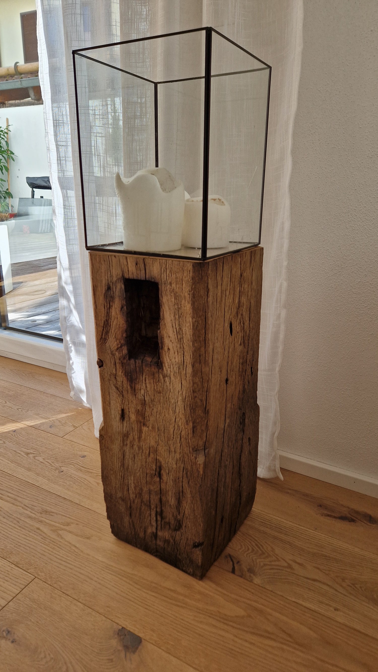 Massiver Eiche Block aus premium Altholz