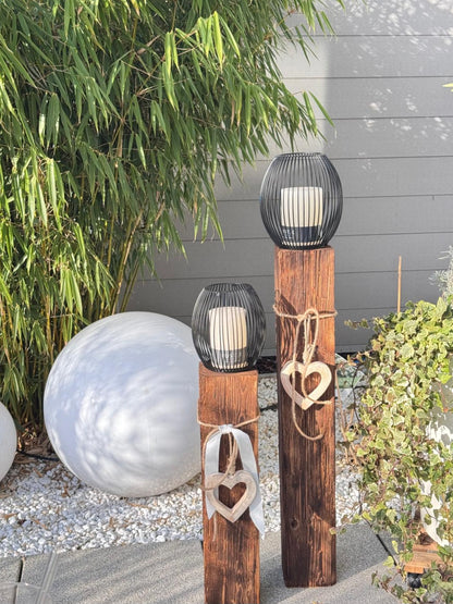 Kerzenständer mit ovalem Windlicht