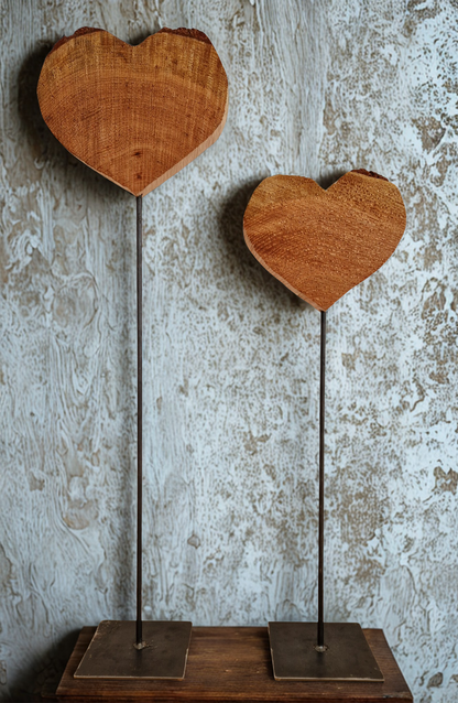 Herzen auf Ständer